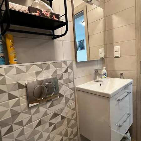 Apartament Westend - Above The *
